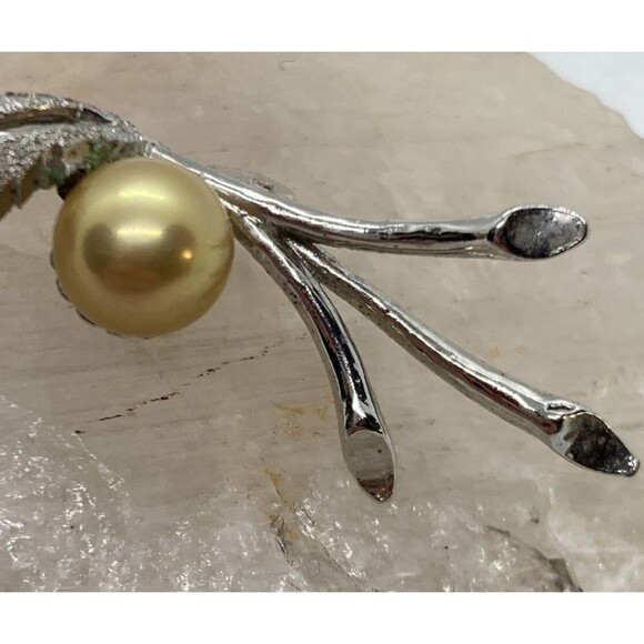 Vintage Yellow Pearl Floral Diamond Cut‎ Brooch Pin Sterling 925 Silver 6g - Picture 2 of 10